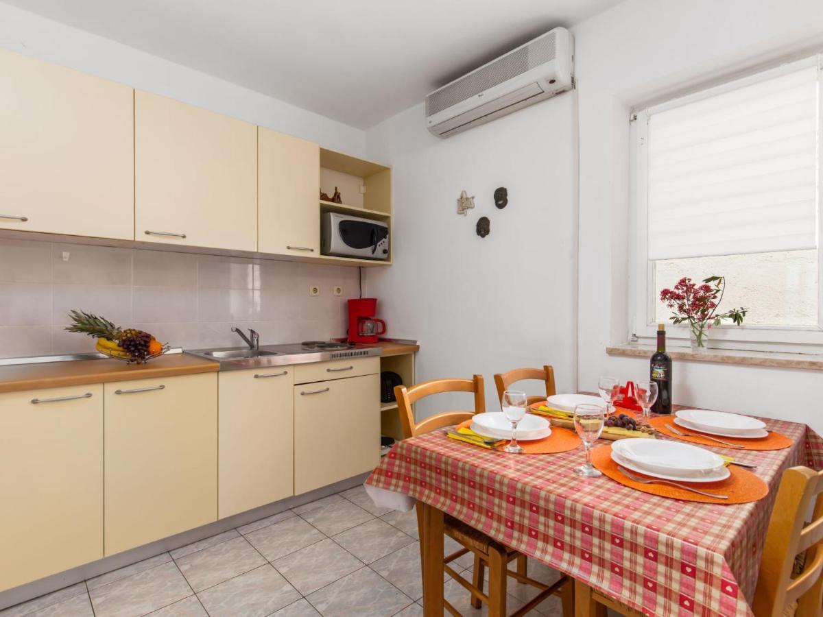 Apartment Marina - Snj103 By Interhome Сень Екстер'єр фото